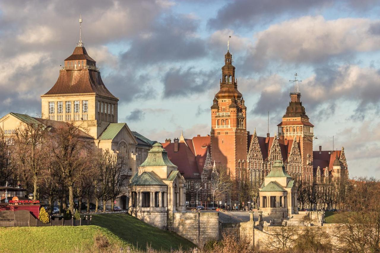 Park Apartments - Old Town Szczecin Bagian luar foto